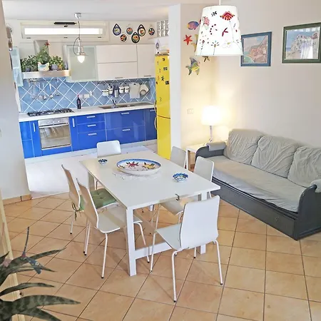 Laura With Private Pool Villa